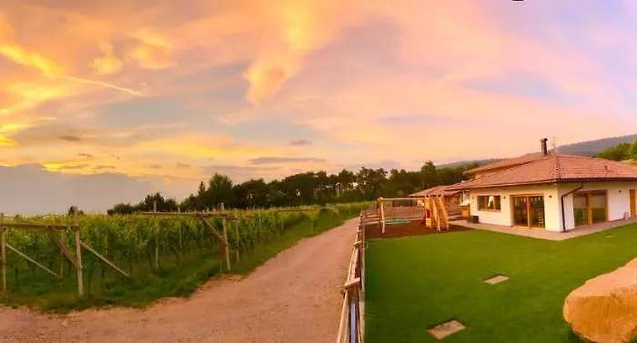 Villa Agritur Maso Librar Trento
